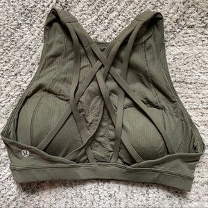 Lululemon free to be serene high neck sports bra 4